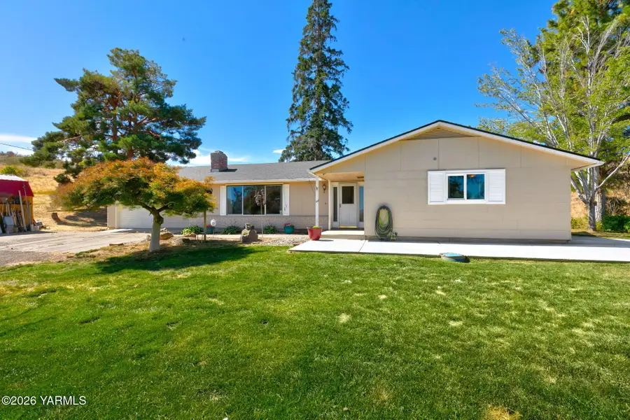 1550 Pioneer Way, Yakima, WA 98908 - #2