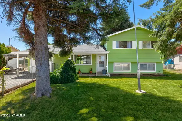 6804 W Prasch Ave, Yakima, WA 98908