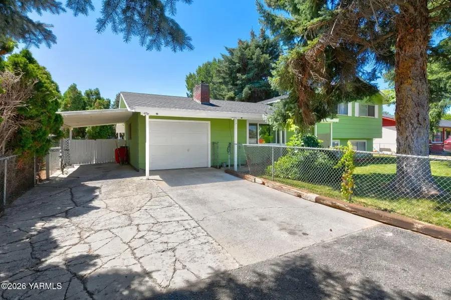 6804 W Prasch Ave, Yakima, WA 98908 - #3
