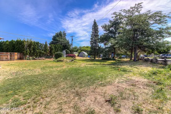 NKA Wisconsin Ave, Tieton, WA 98947
