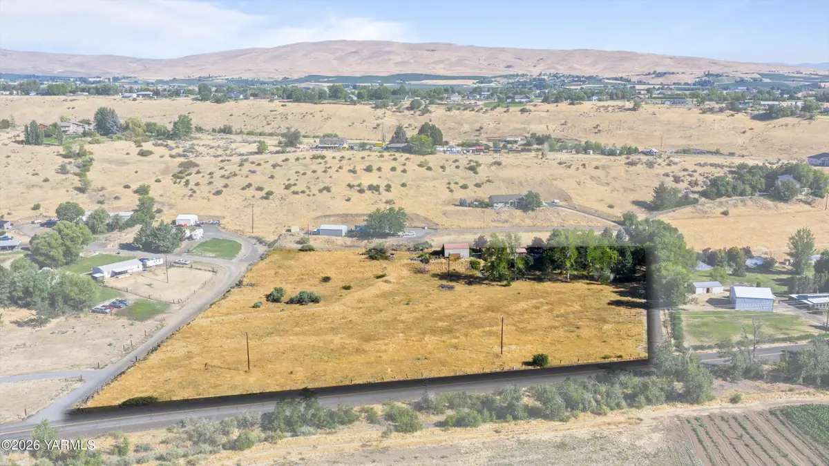 14753 Cottonwood Canyon Rd, Yakima, WA 98908 - #1