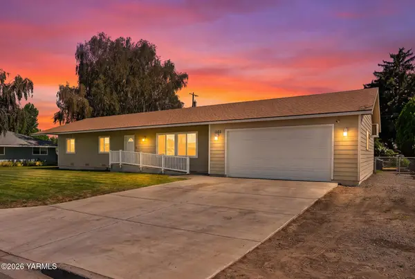 1305 Brooks Ln, Toppenish, WA 98948
