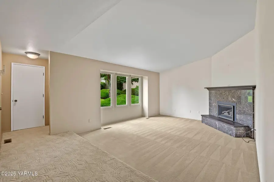 3112 Redwood Way #15, Yakima, WA 98902 - #3