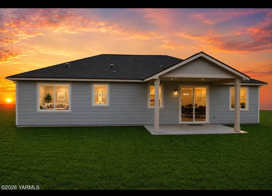 2104 Lovance Ln, Yakima, WA 98903 - #2