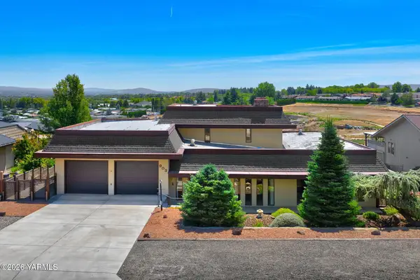 903 Conestoga Blvd, Yakima, WA 98908
