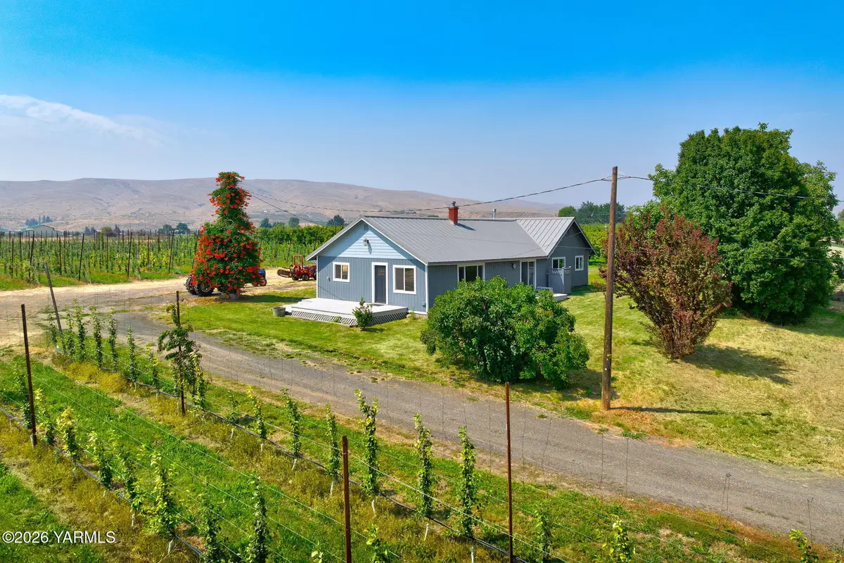1660 Thompson Rd, Cowiche, WA 98923 - #1