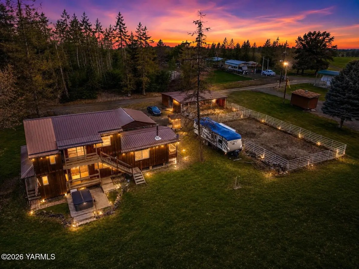 51 Deer Meadow Ln, Naches, WA 98937 - #1