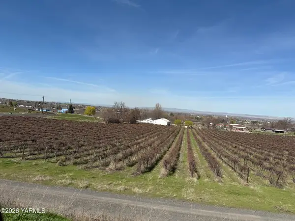 TBD Richard, Prosser, WA 99350