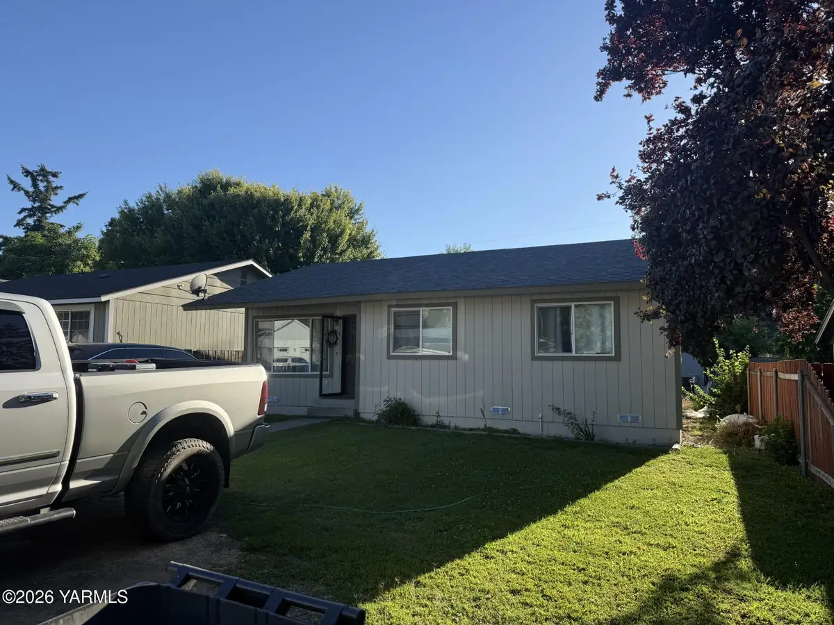 1015 Alice St, Prosser, WA 99350 - #1