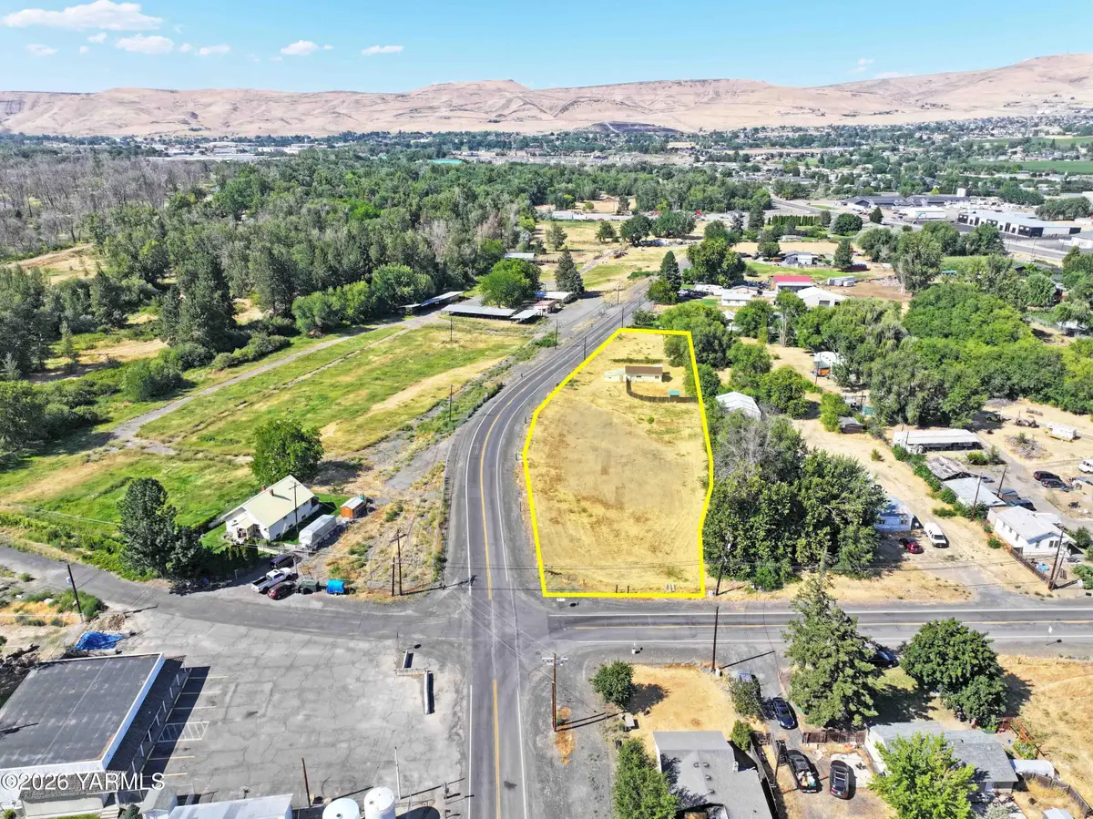 1311 S Keys Rd, Yakima, WA 98901 - #1