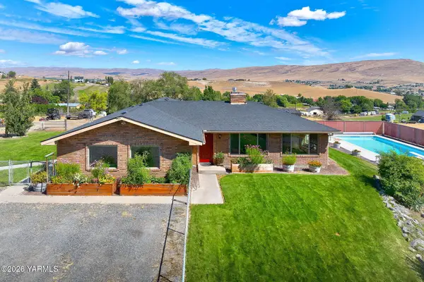 261 Westridge Rd, Selah, WA 98942