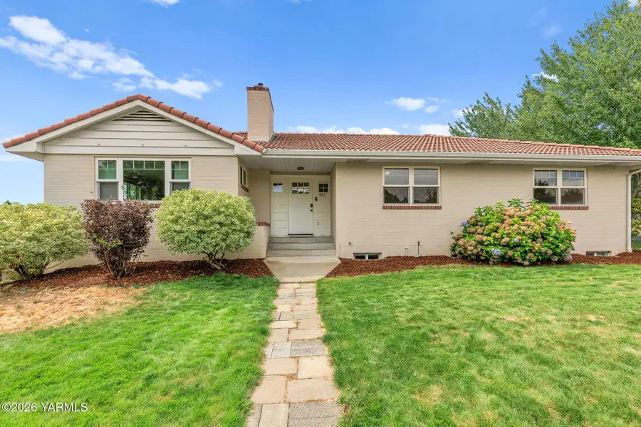 402 S 35th Ave, Yakima, WA 98902 - #3