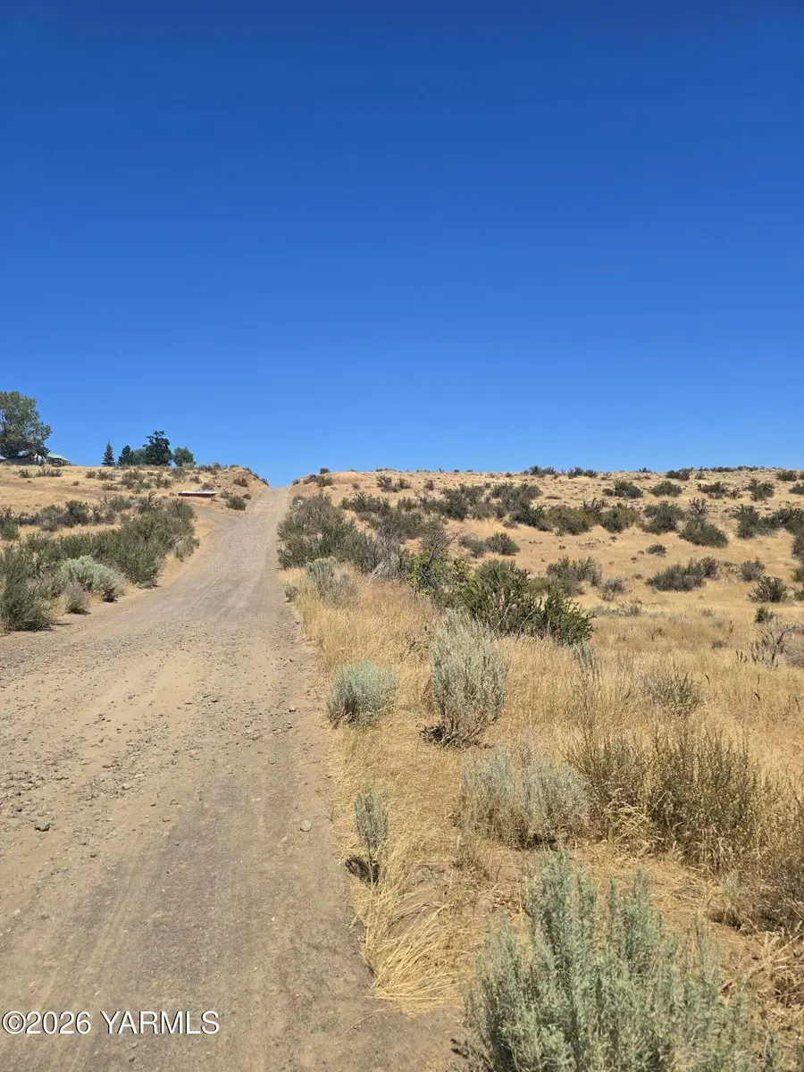 61 Canyon Crest Rd #Lot 1, Yakima, WA 98903 - #3