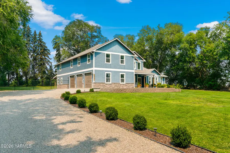 10001 Occidental Rd, Yakima, WA 98903 - #3