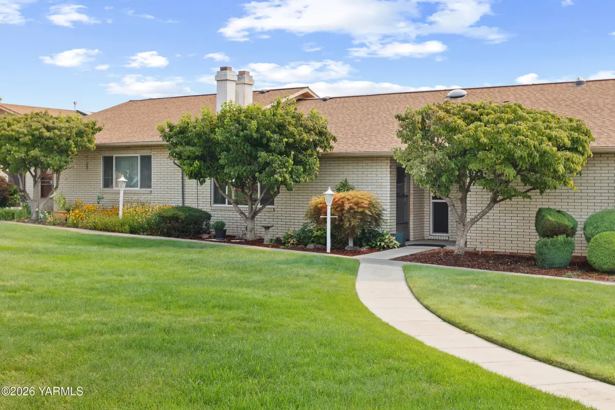 5701 W Chestnut, Yakima, WA 98908 - #1
