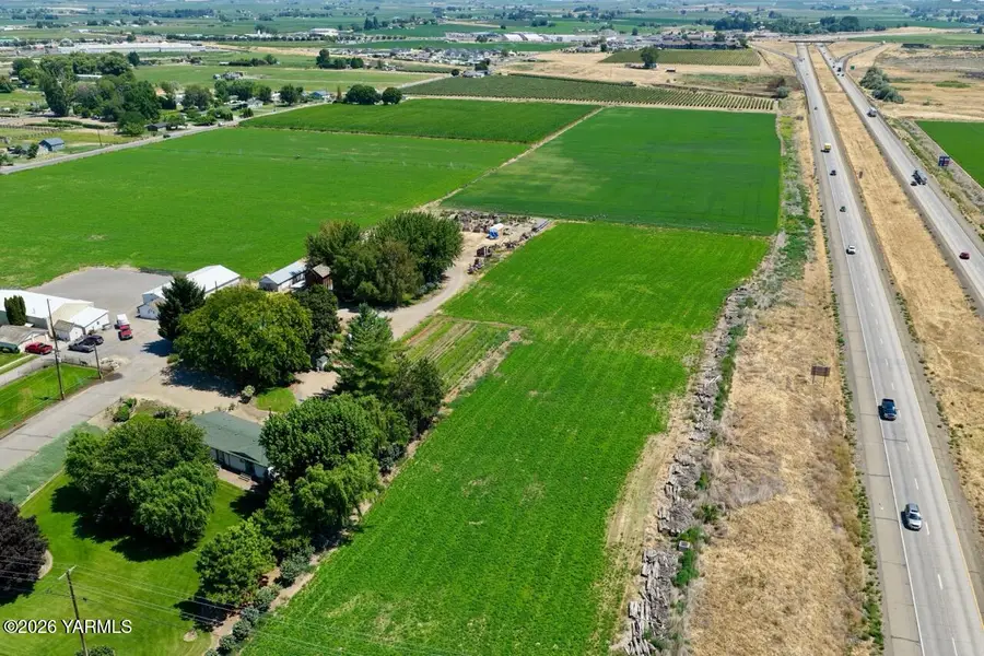 1844 Sunnyside Mabton, Sunnyside, WA 98944 - #2