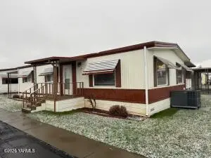 18 W Washington Ave #19, Yakima, WA 98903