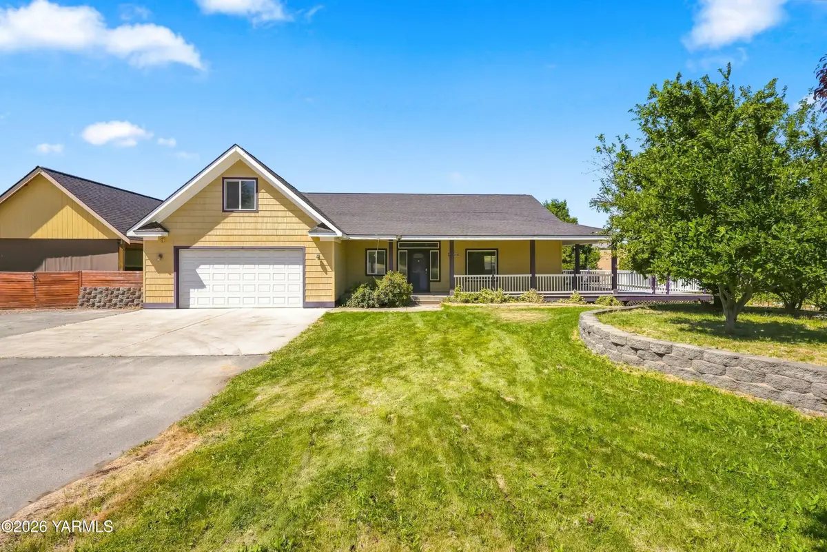 11500 Flintstone Rd, Yakima, WA 98908 - #1