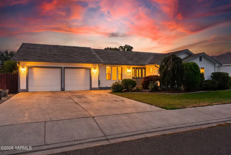 4956 N Sky Vista Ave, Yakima, WA 98901 - #2