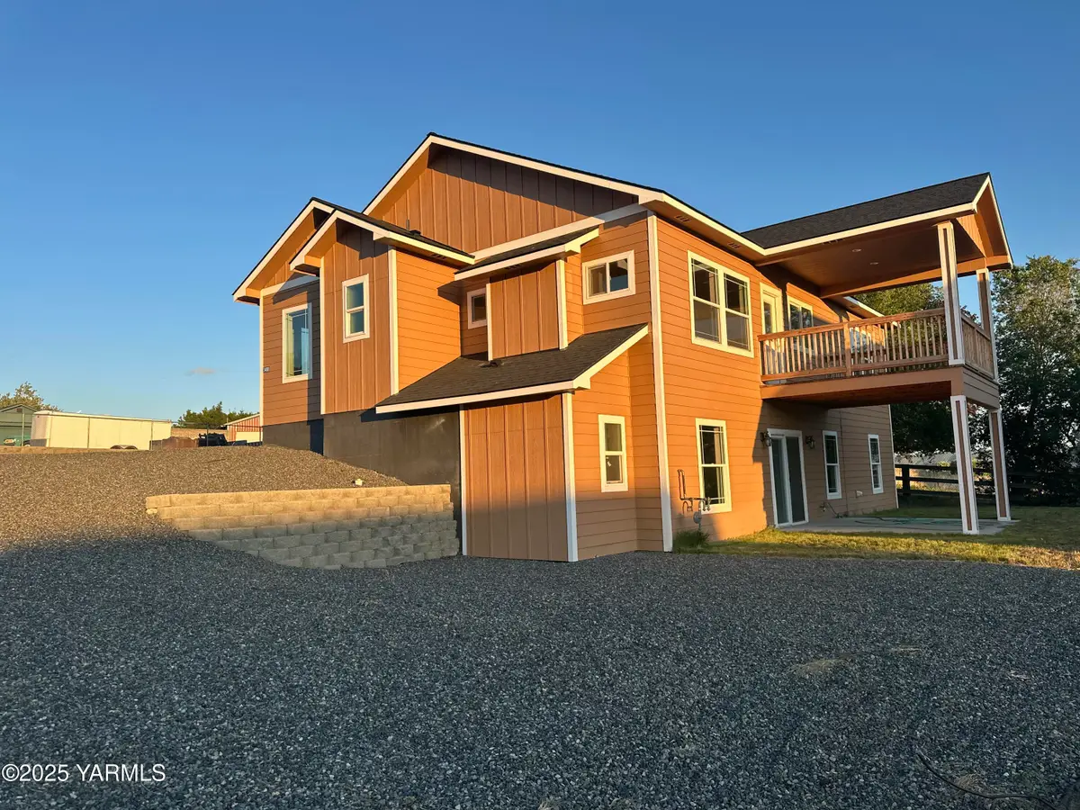 3408 Oster Dr, Yakima, WA 98901 - #1