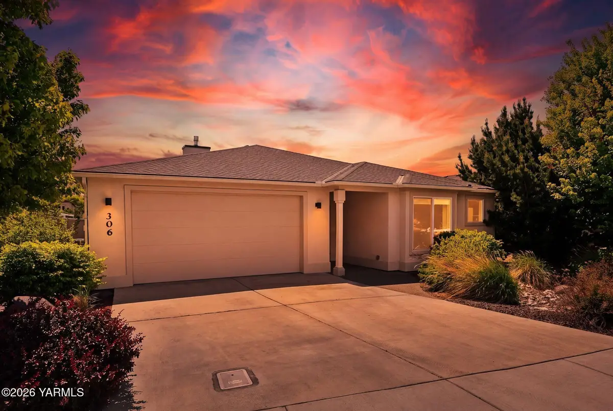 306 E Chason Ave, Ellensburg, WA 98926 - #1