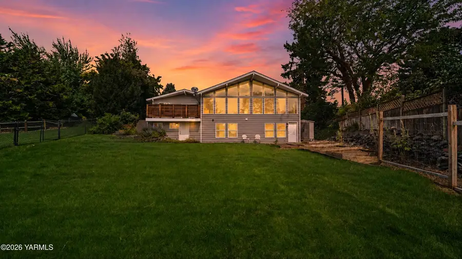 4706 Snowmountain Rd, Yakima, WA 98908 - #2