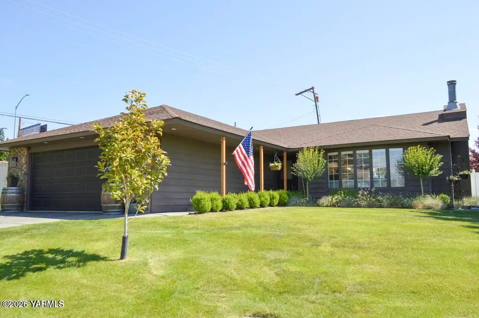 601 Park Pl, Yakima, WA 98908 - #1