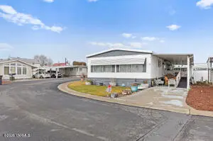 18 W Washington Ave #23, Yakima, WA 98903