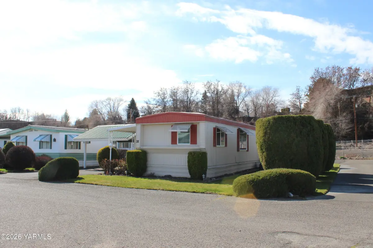 3601 Castlevale Rd #38, Yakima, WA 98902 - #1