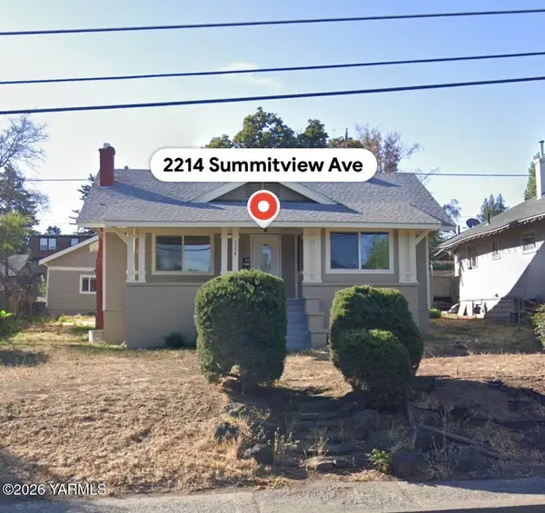 2214 Summitview Ave, Yakima, WA 98902