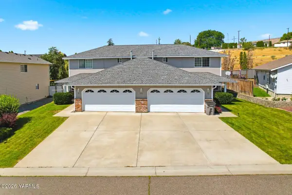 4209 Nola Loop Rd, Yakima, WA 98901