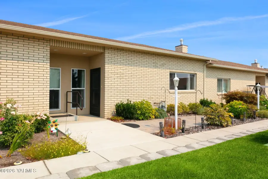 5701 W Chestnut, Yakima, WA 98908 - #2