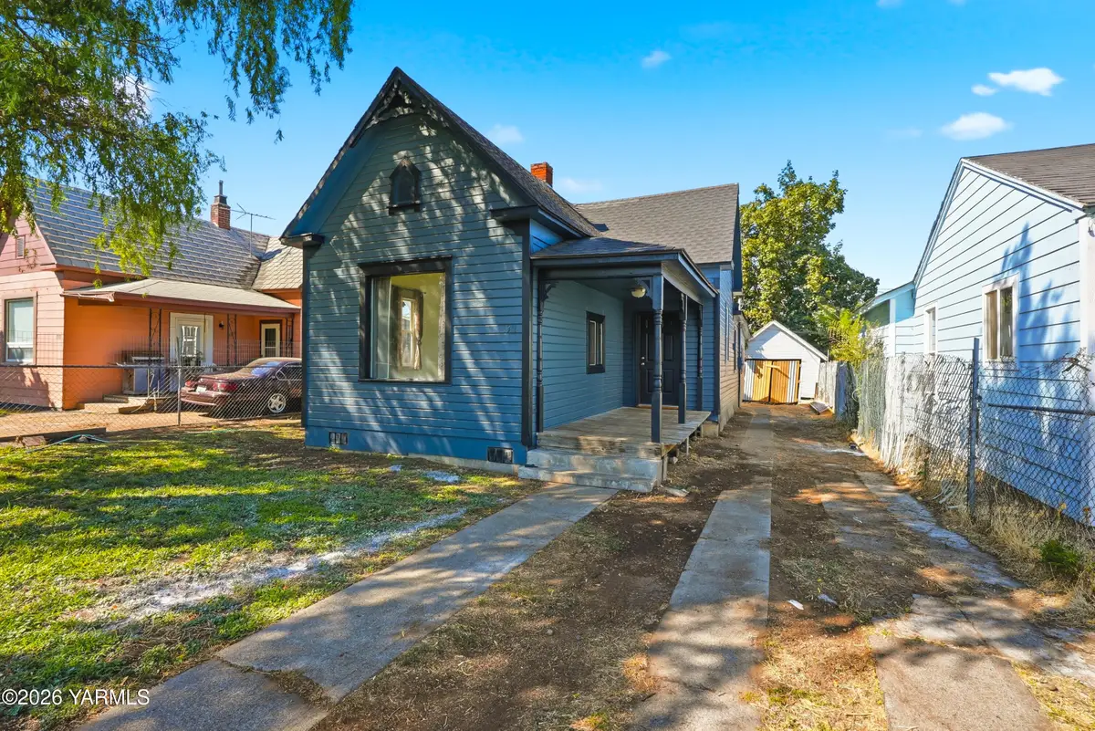 1311 Garfield Ave, Yakima, WA 98902 - #1