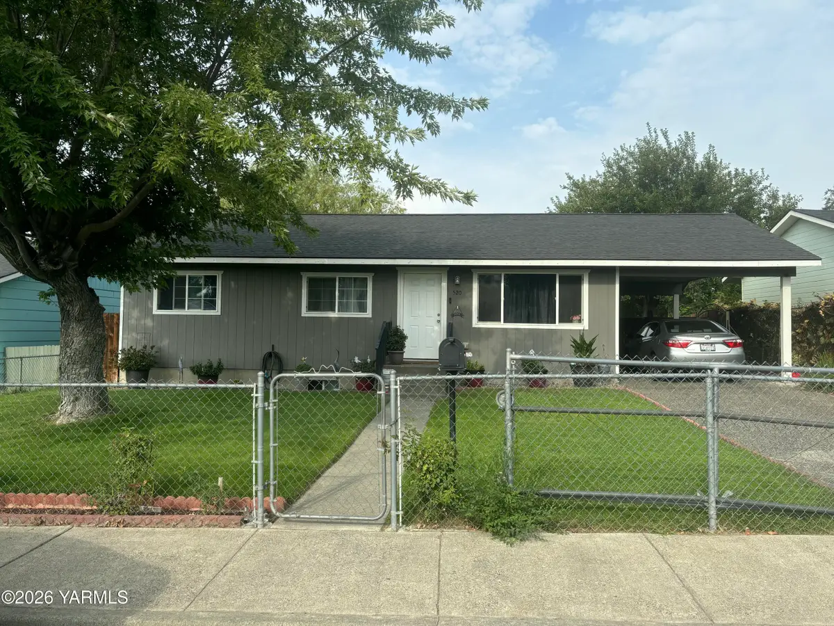 520 S Douglas, Pasco, WA 99301 - #1