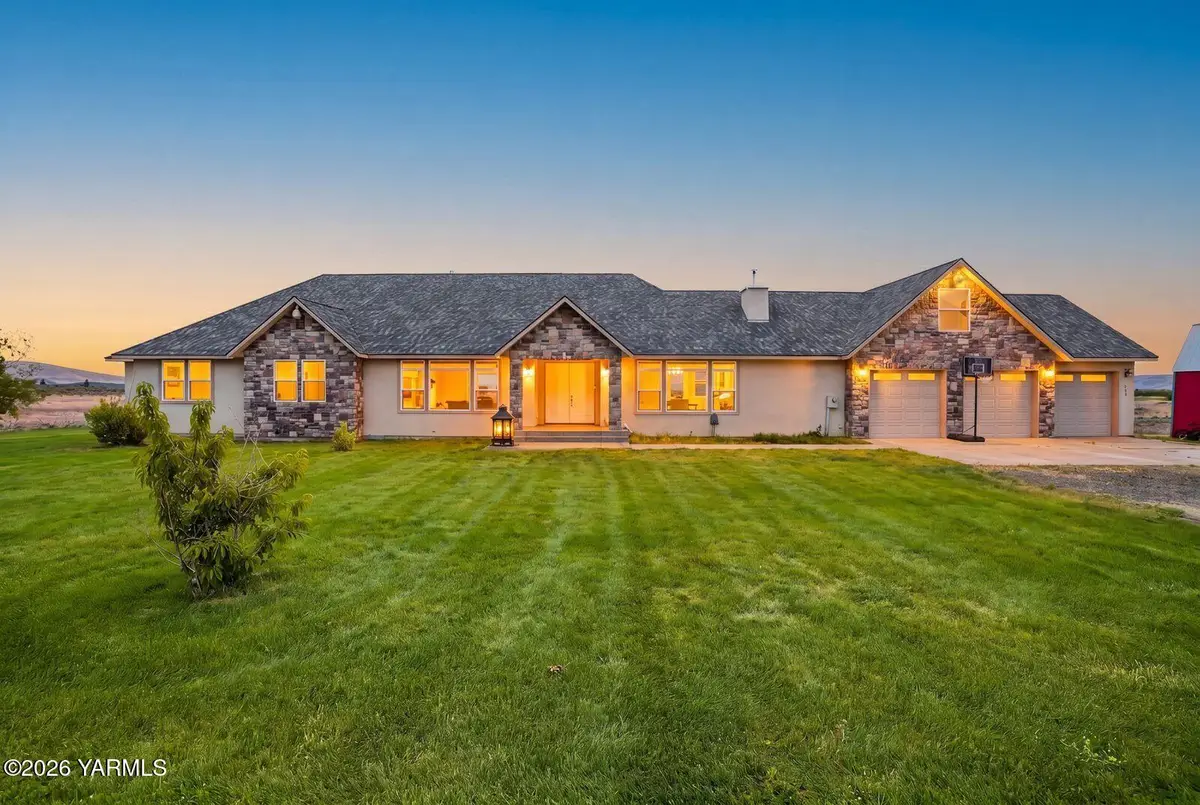 137 Wakatak Rd, Yakima, WA 98908 - #1