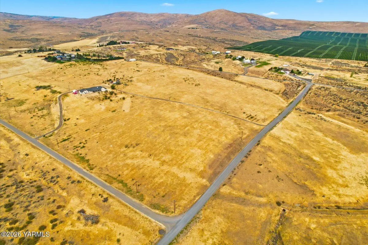 NKA Wakatak Rd, Yakima, WA 98908 - #1
