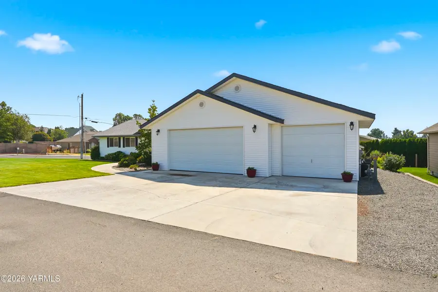 4810 Maple, Yakima, WA 98901 - #3