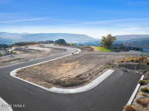 820 Vista Del Sol, Selah, WA 98942 - #3