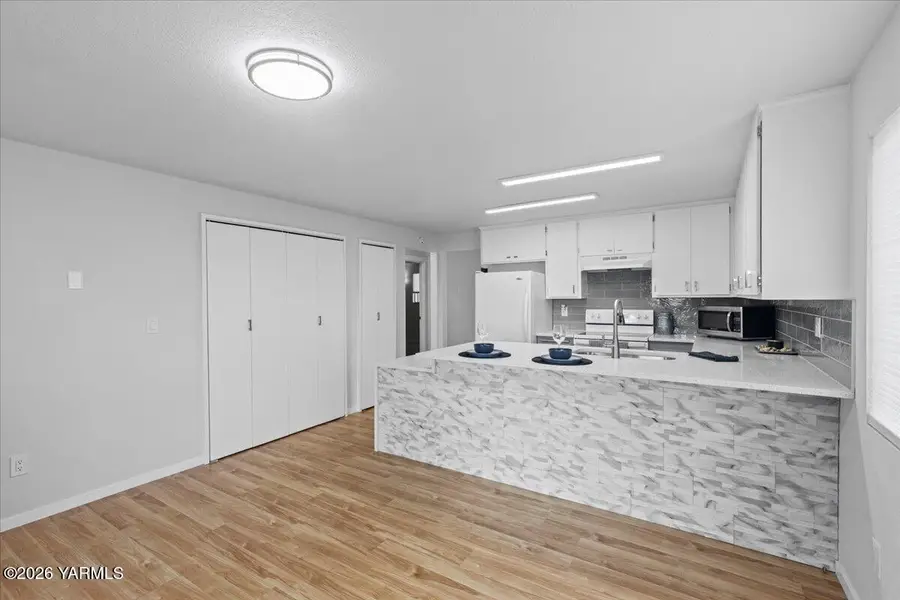 611 N 50th, Yakima, WA 98908 - #3