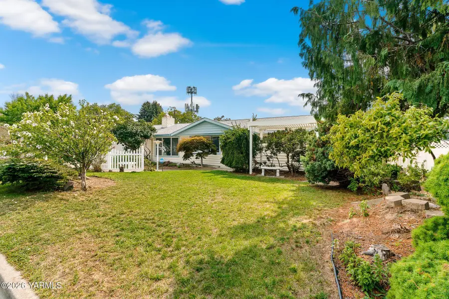 3708 Parkway, Yakima, WA 98902 - #3