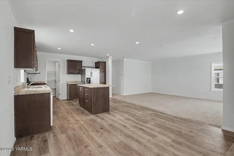 18 W Washington, Yakima, WA 98903 - #2