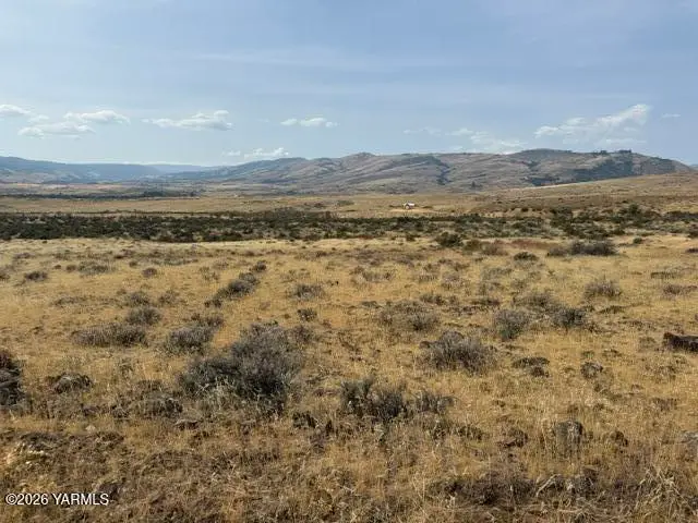 NKA Ahtanum North, Yakima, WA 98908 - #1