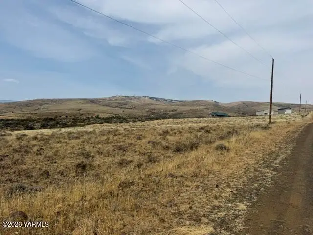 NKA Ahtanum North, Yakima, WA 98908 - #2