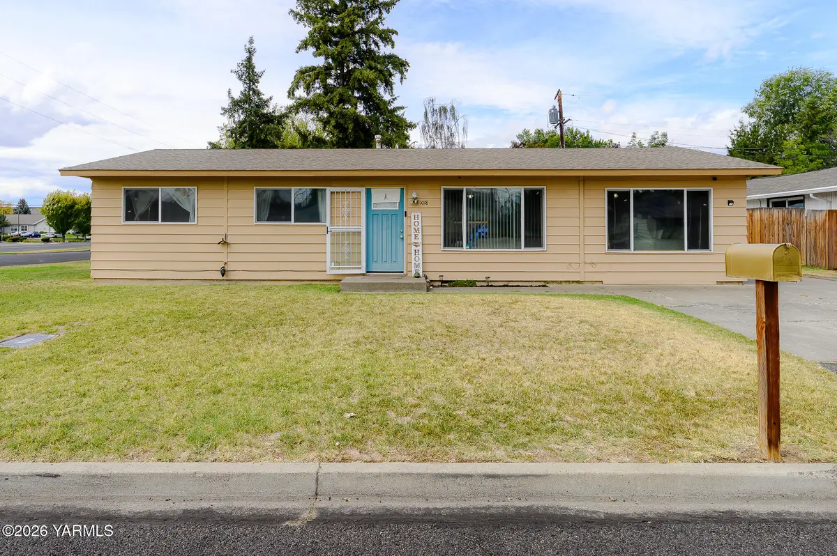 1018 S 49th, Yakima, WA 98908 - #1