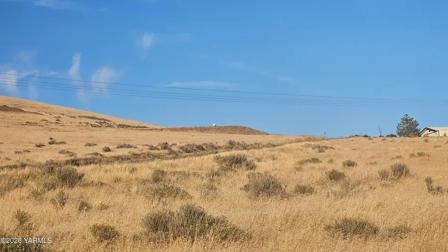 NKA Roza Hill, Yakima, WA 98901 - #3