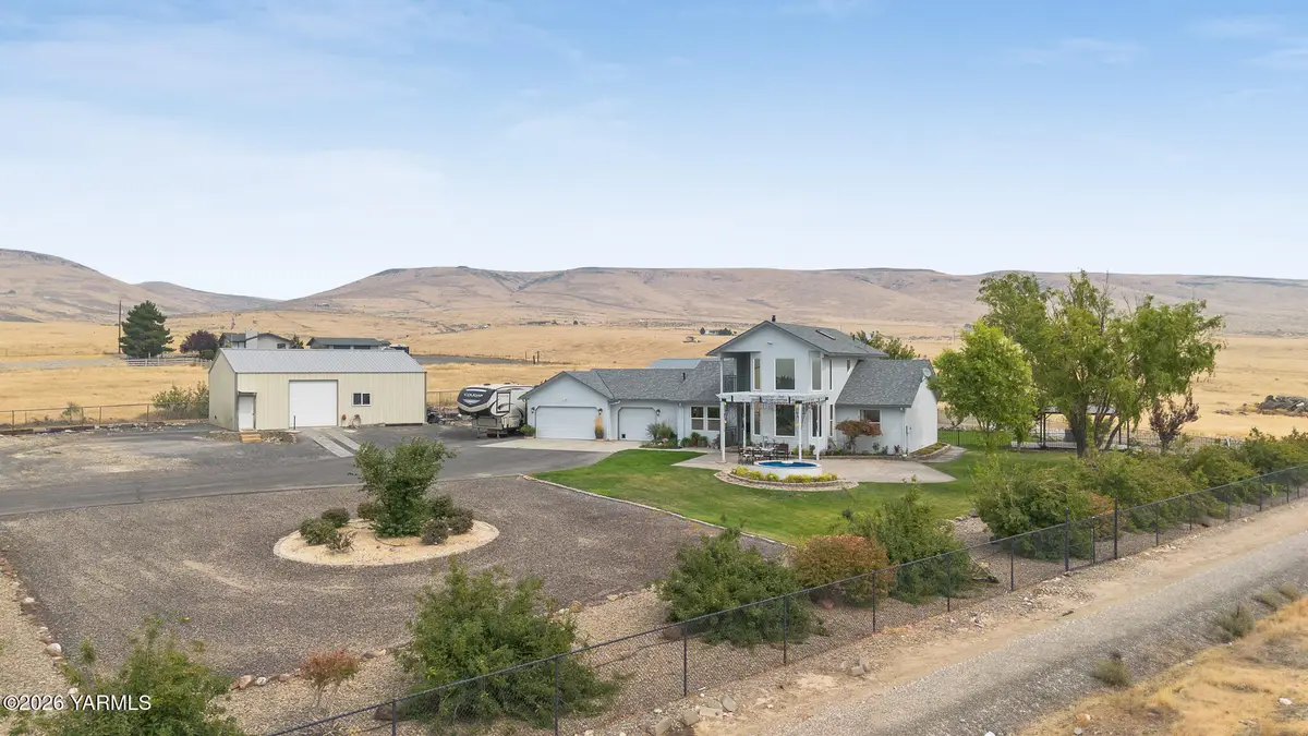 511 Saint Hilaire, Yakima, WA 98901 - #1