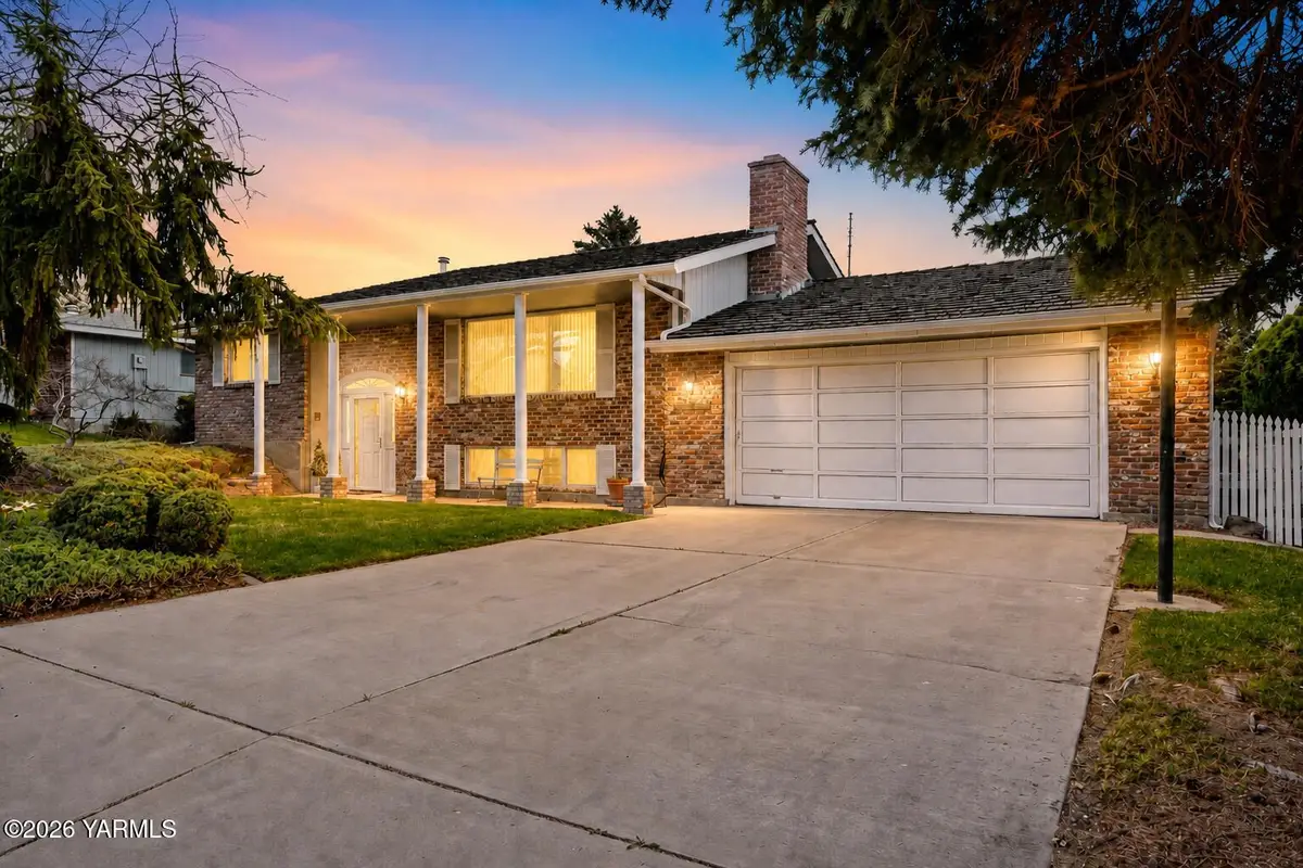 801 S 69th, Yakima, WA 98908 - #1