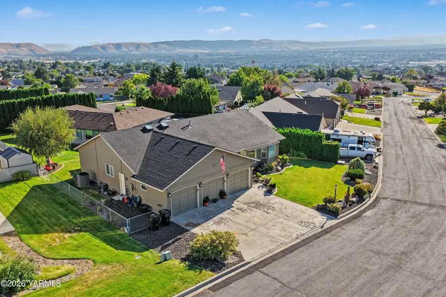 5602 Channel, Yakima, WA 98901 - #2