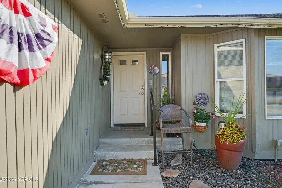 5602 Channel, Yakima, WA 98901 - #3