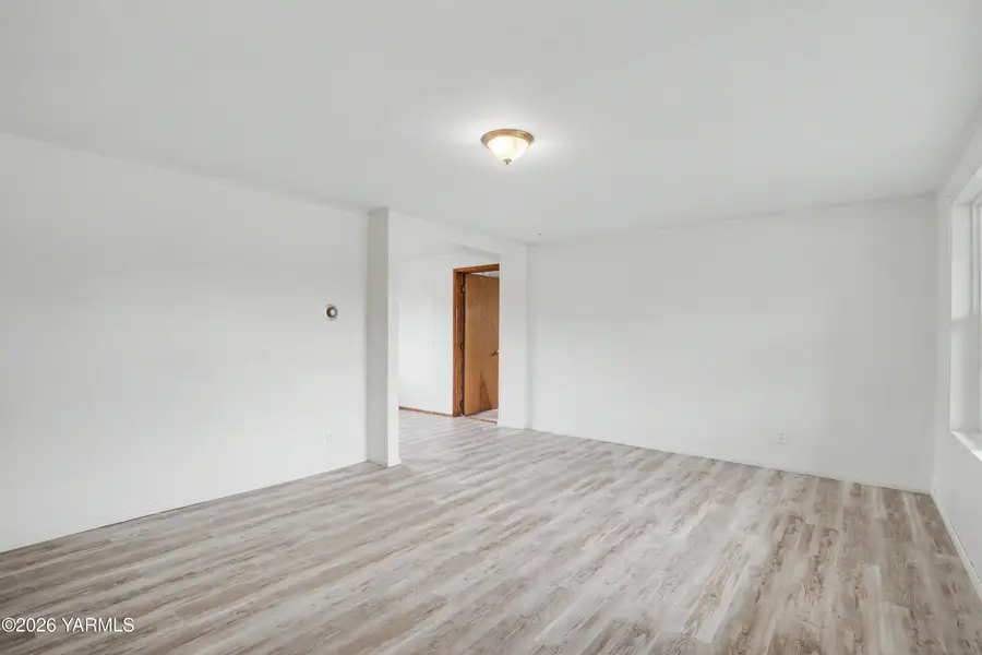 811 E Mountain View, Ellensburg, WA 98926 - #3